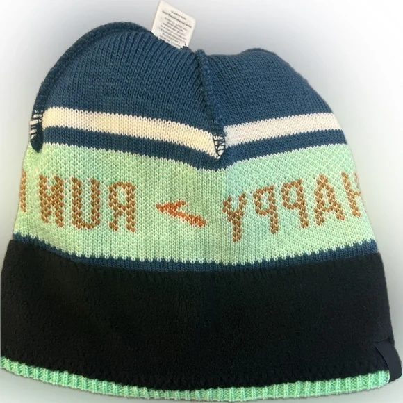 NWT Brooks Heritage Pom unisex Beanie One Size fits Most - Picture 3 of 6